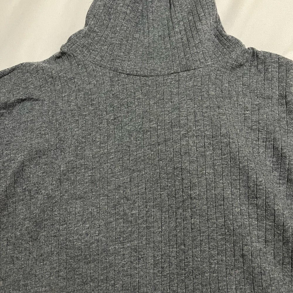 Gray Ribbed Set - Picture 4 of 4